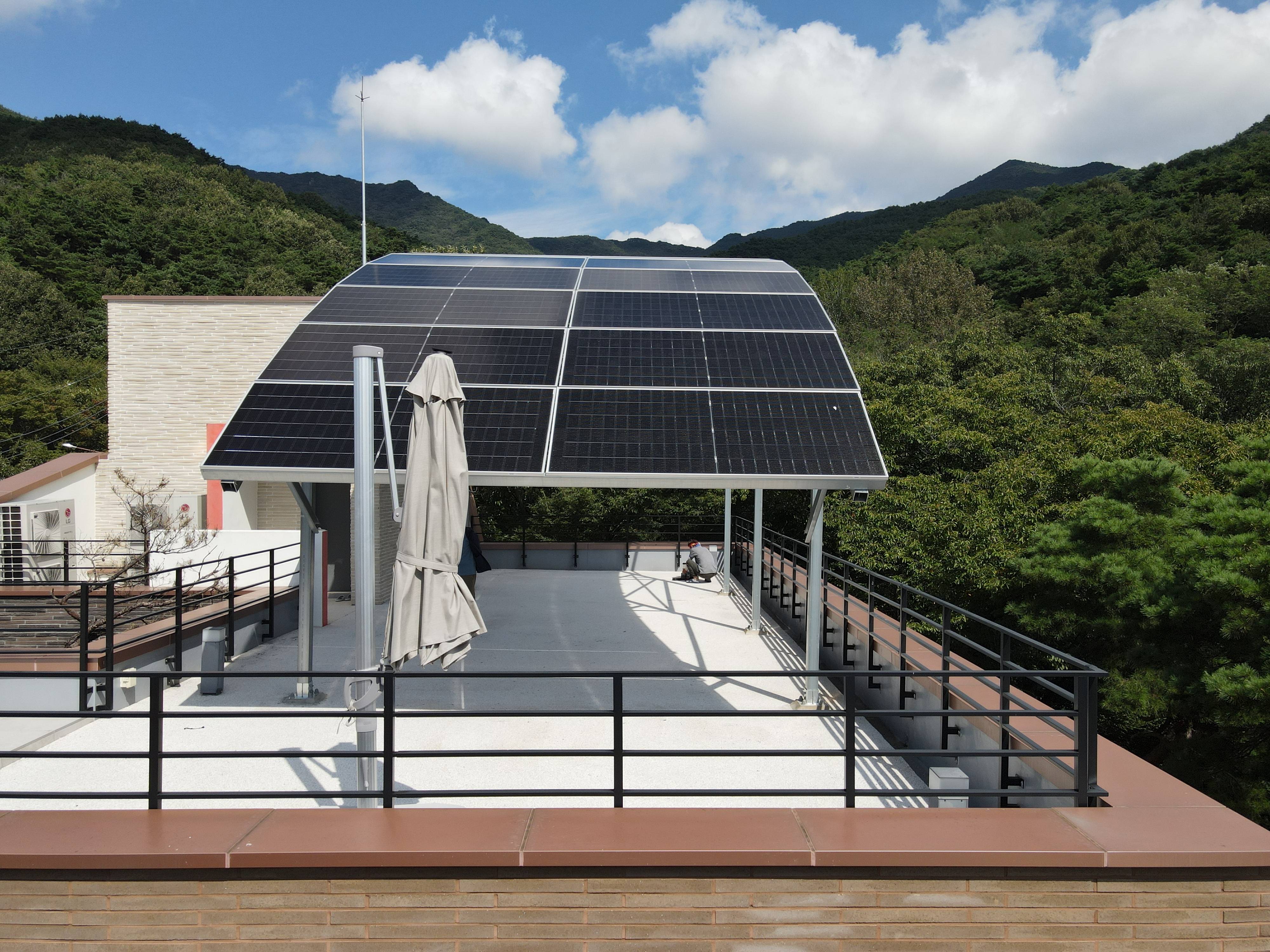 태양광 설치 이미지